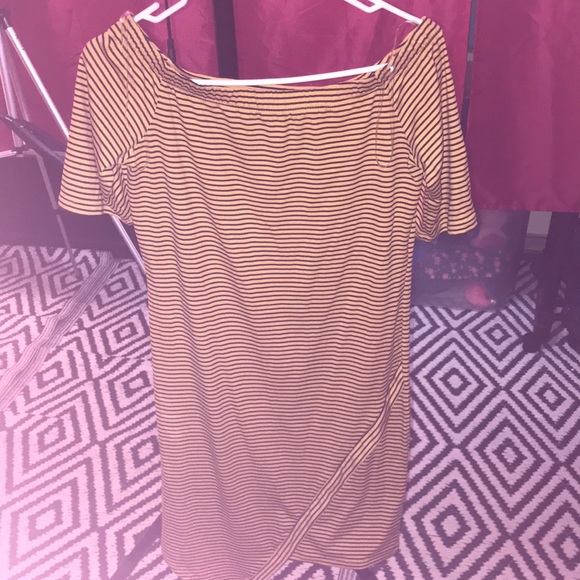 A yellow and black mini dress , never worn - Picture 1 of 3